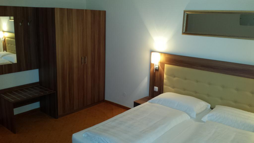 Stiftshotel Garsten Steyr Pokój zdjęcie
